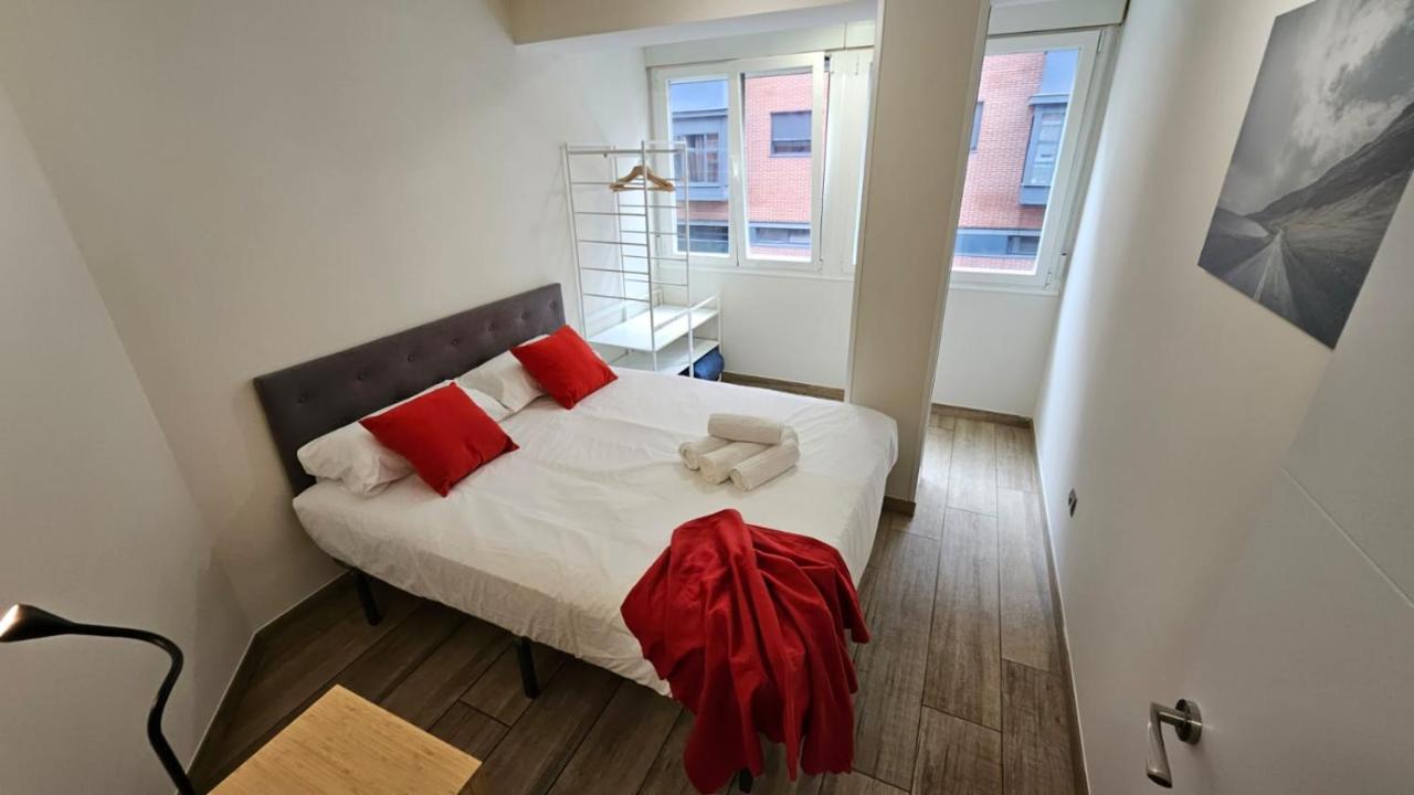 Luminoso Apartamento 6 Personas Pueblo Nuevo Madrid Exteriér fotografie